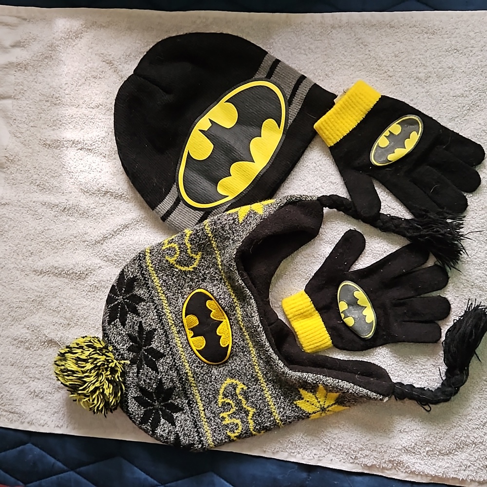 Batman hat and gloves